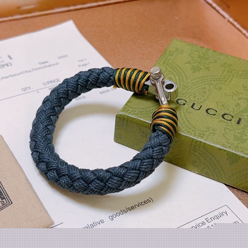 G*u*i bracelets